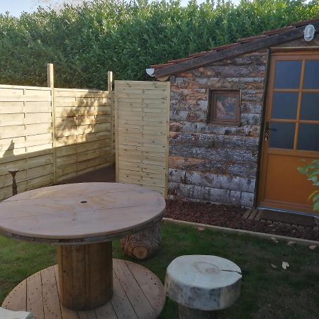 Patrice Et Chrstel Cabane En Bois Chatuzange-le-Goubet Exterior photo